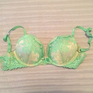 Victoria's Secret Push Up Bra